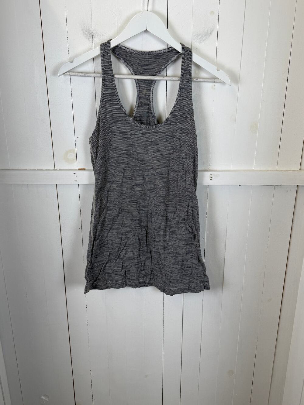 Lululemon Gray Nylon Tank Top Size 4 Women's Activewear